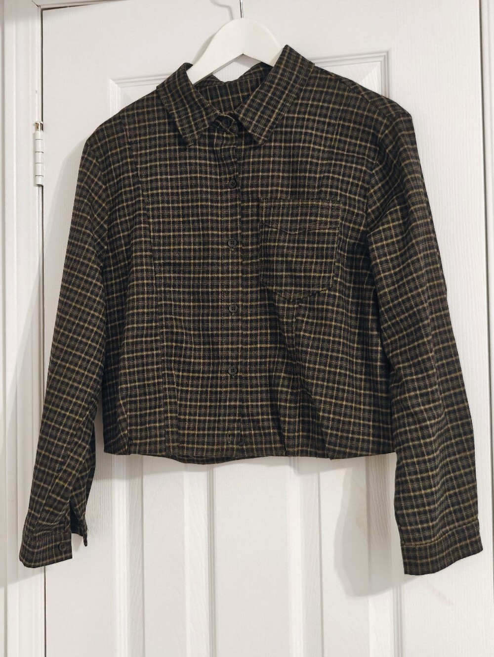 Plaid Cropped Button Down Shirt